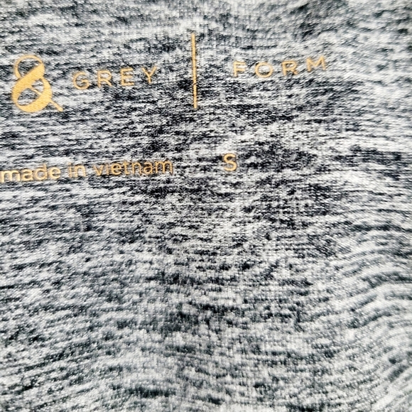 Lou & Grey Form Zip-Up Performance Jacket Womans Size Small - Picture 8 of 10